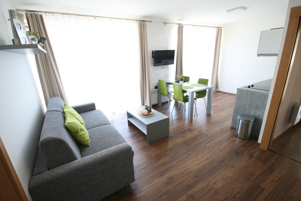 Apartmany Apollon Resort Lednice Luaran gambar